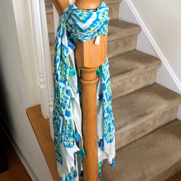 Vera Bradley Accessories - Vera Bradley Tassel Scarf